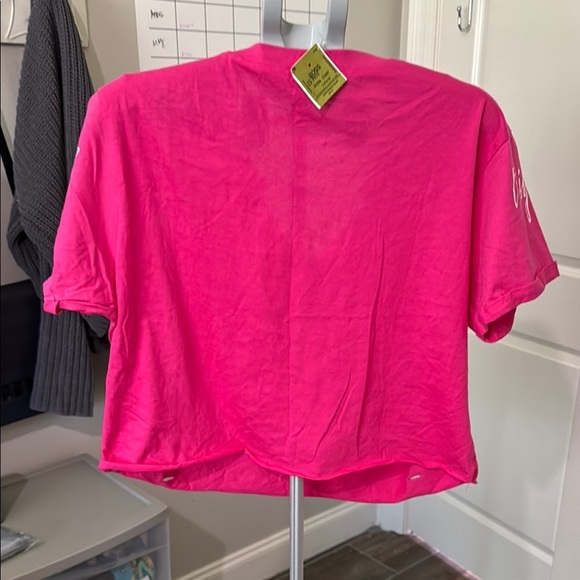 On Fire Pink Crop Tee with Crew Neck and Cut Out Design - Picture 4 of 6